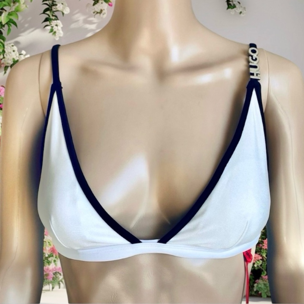 HUGO Bikini Top Size: Small
